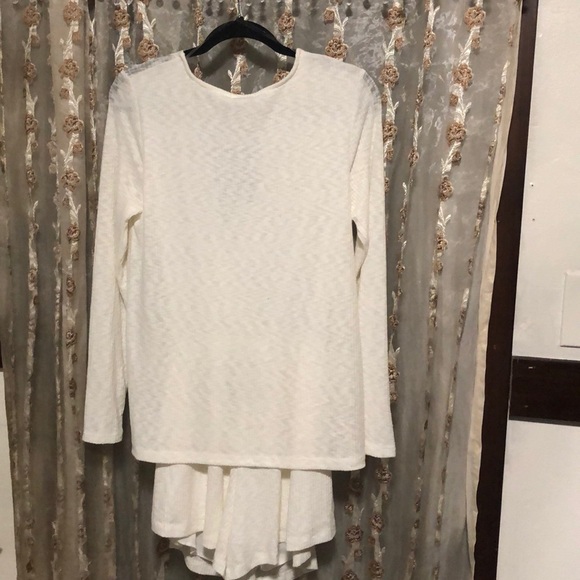 🔥🔥Fashion Nova : Annabelle twist front romper - Picture 4 of 7